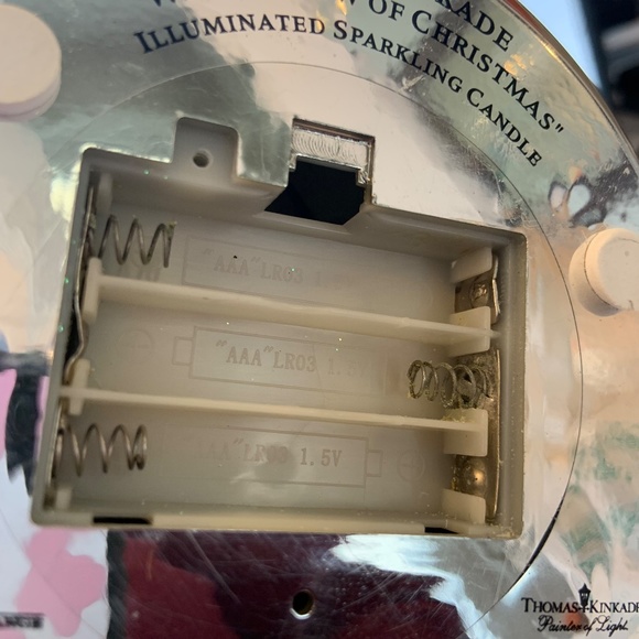 Bradford Exchange Thomas Kinkade Warm Glow of Christmas Candle Centerpiece Works - Picture 15 of 16